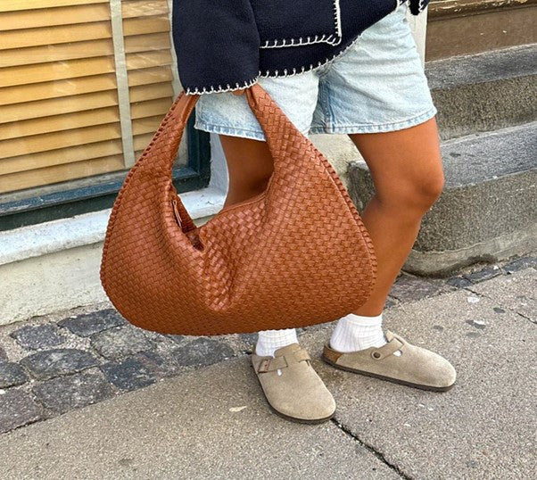 Ounamei's casual bags