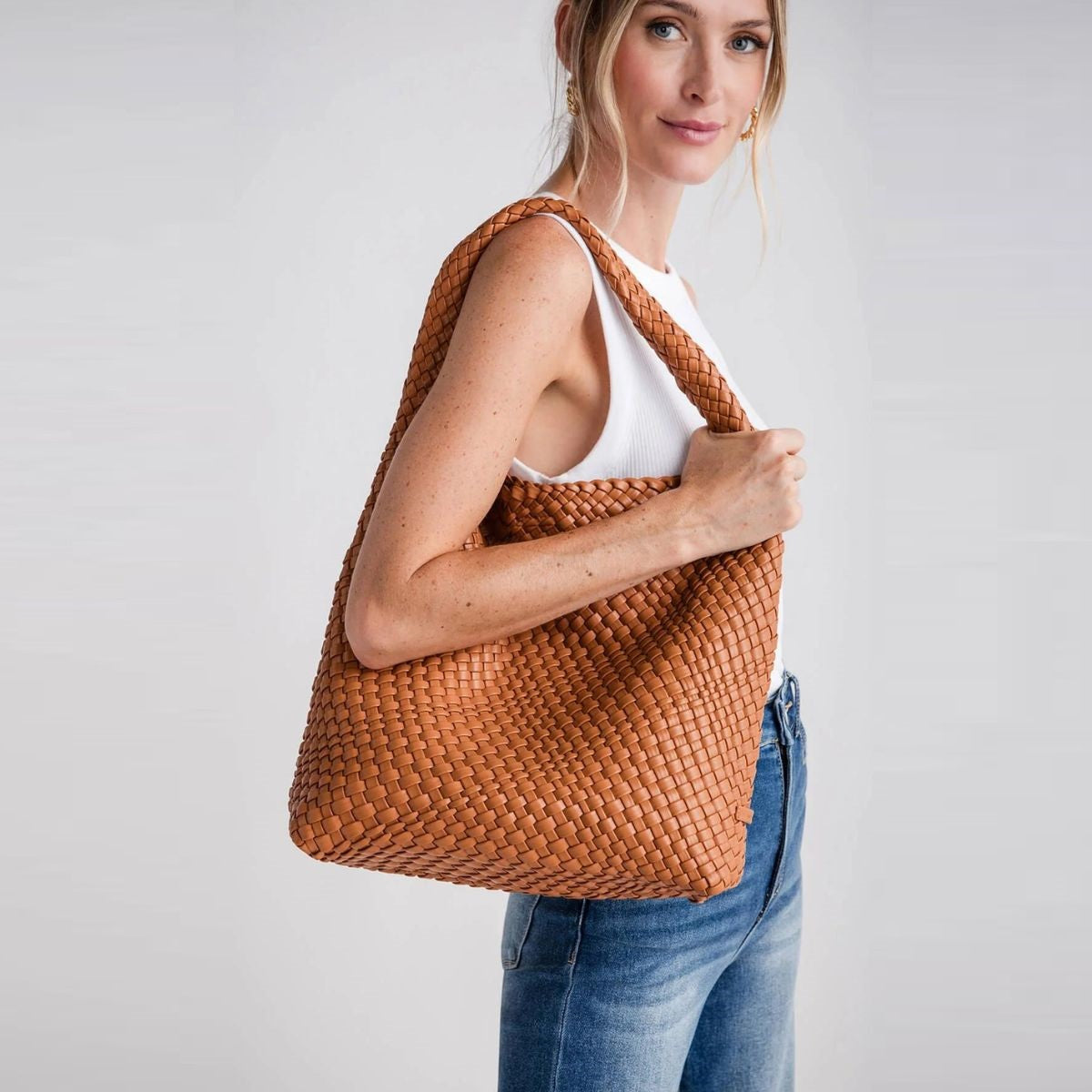 PU Bag Care Tips and Common Mistakes – OUNAMEI