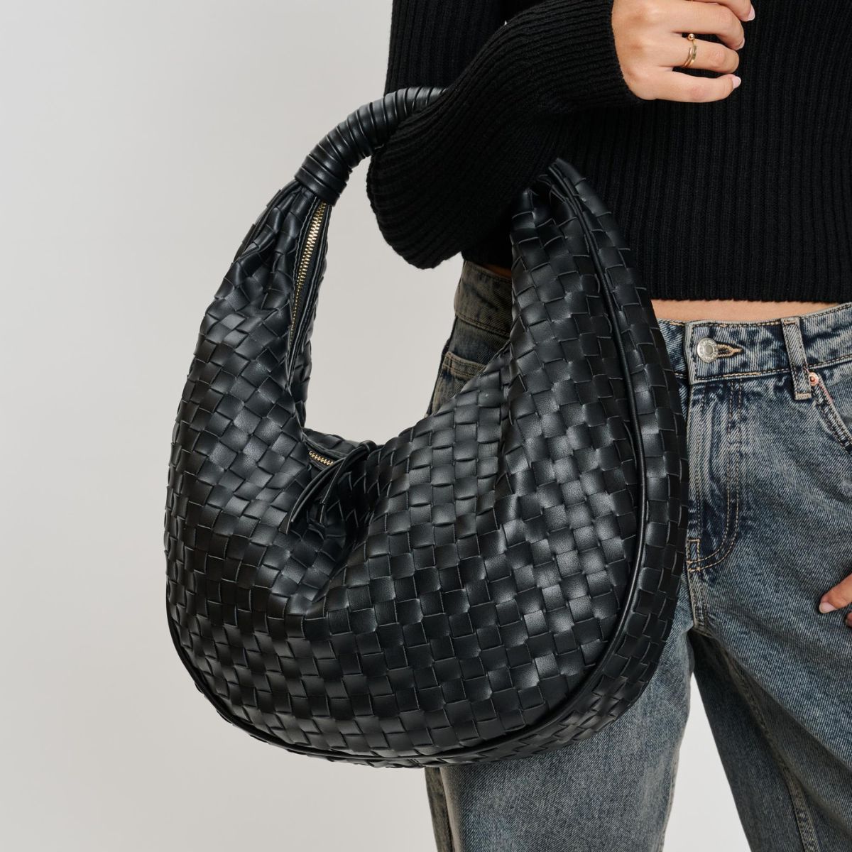 Solana Woven Hobo